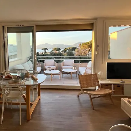 Terrasse Vue - 6 Pers, 3 Et Parking A St Tropez 아파트 쎙뜨호뻬